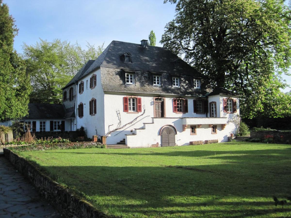 Ferienwohnung Weingut Villa Huesgen Am Moenchhof Traben-Trarbach Extérieur photo